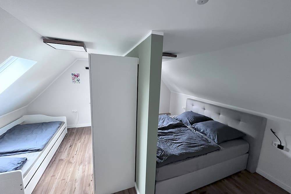 Schuppen 30 bei Hamburg zwischen den Meeren. Billard, Dart, Sauna, sehr luxuriös in Schmalfeld, Kreis Segeberg