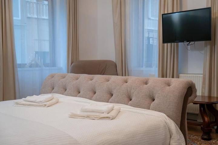 Gîte pour 4 personnes, avec vue ainsi que terrasse et jardin dans Poiana Brasov - Brasov - 4