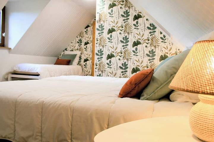 Location de vacances pour 7 personnes, avec jacuzzi ainsi que jardin et terrasse à La Dornac - 3