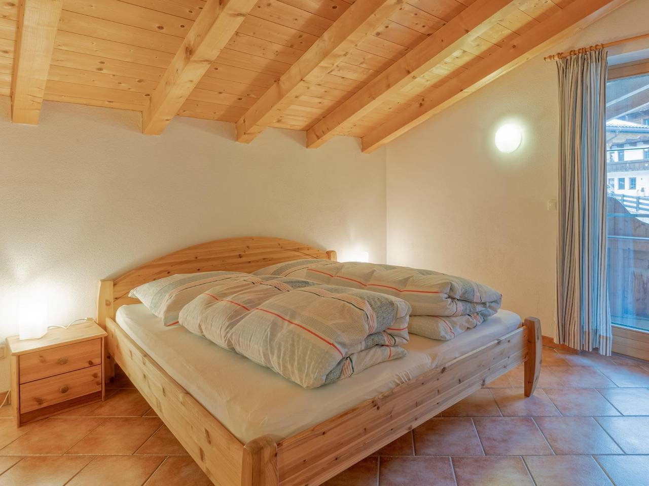Geheel appartement, Groepsaccommodatie, 3,5 km van de skilift in Alpbach, Kaisergebirge