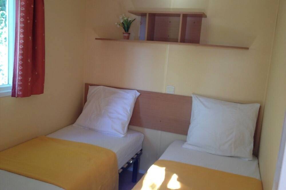 Chalet Domainedelasavoye Jardin Piscine 9 mn Plage in Vendres, Côte méditerranéenne (France)