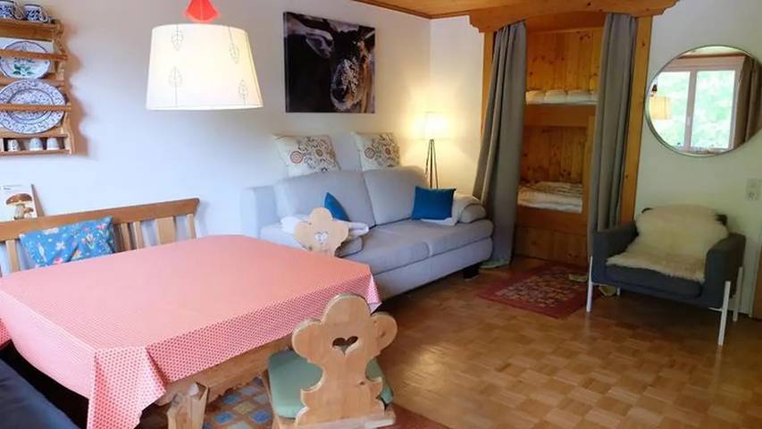 Ferienwohnung für 6 Personen, mit Balkon und Sauna, mit Haustier