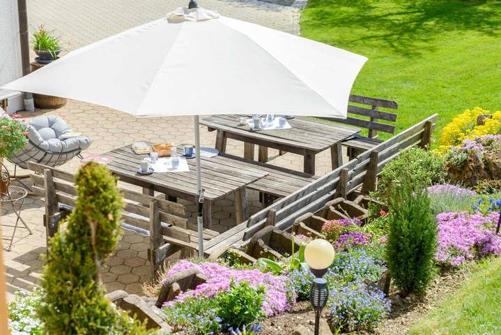 Privatzimmer für 2 Personen, mit Terrasse und Ausblick sowie Seeblick und Garten in Sankt Wolfgang im Salzkammergut - 3