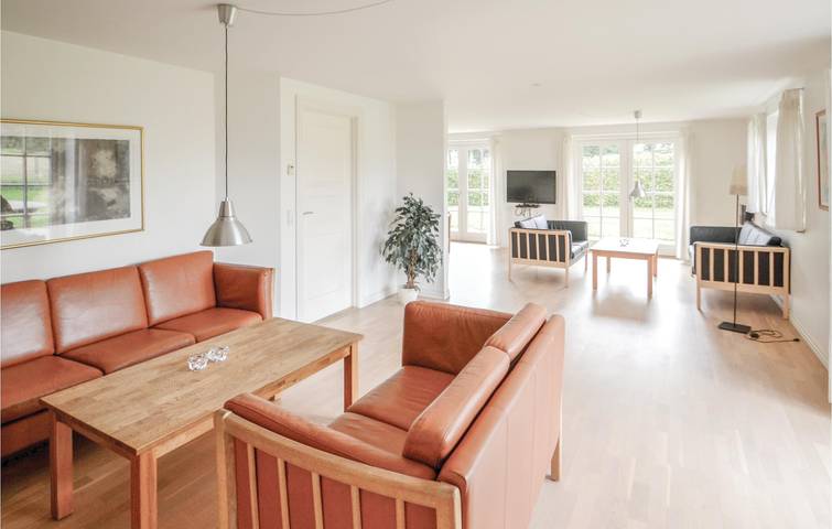 Ferienhaus für 16 Personen mit Terrasse in Allingåbro, Djursland