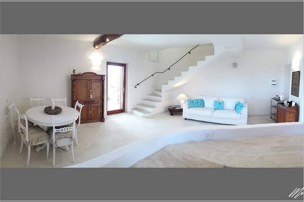 Lu Fraili di Sopra - Villa Maripia near the sea with beautiful sea view. in Lu Fraili di Sopra, San Teodoro