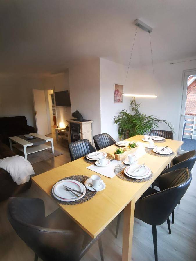 Ganze Wohnung, Three-Bedroom Apartment in Amelinghausen, Nordheide