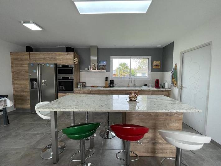 Location de vacances pour 4 personnes, avec jardin dans Sendets