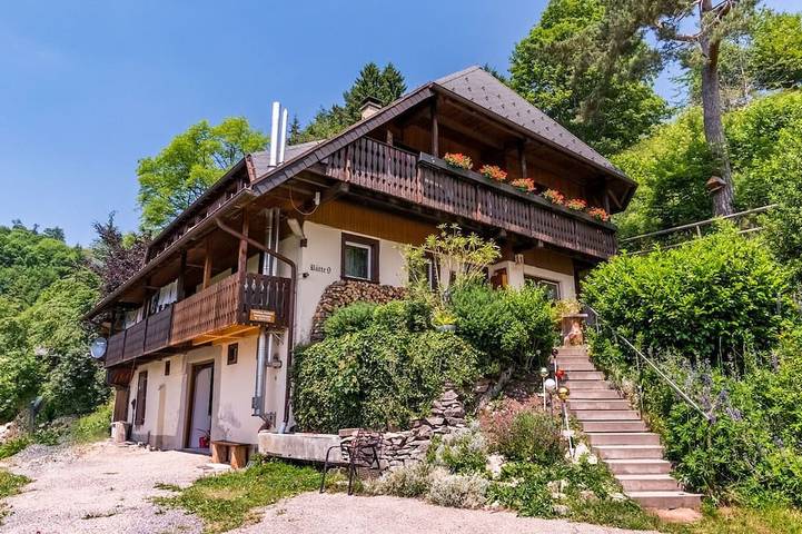 Ferienwohnung für 3 Personen, mit Balkon und Garten in Wieden
