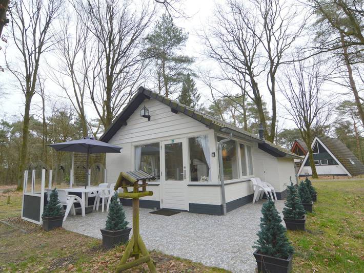 Ferienhaus für 3 Personen, mit Terrasse in Stramproy