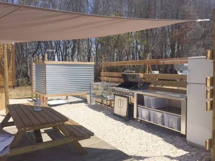 Camping pour 4 personnes, avec terrasse et vue ainsi que piscine et jardin en Algarve - 4