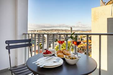 Holiday Rental for 4 People in Limassol, South Cyprus, Photo 2