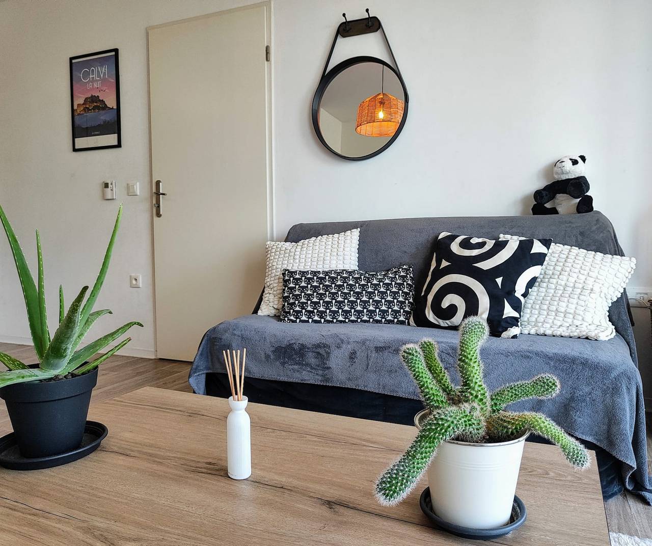 Appartement entier, Le Salluste : cosy T2 avec balcon à Strasbourg. in Strasbourg, Région de Strasbourg