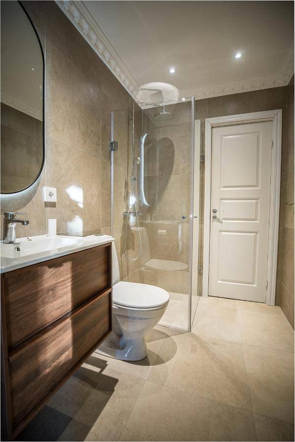 Ganze Wohnung, Unique apartment with Private Terrace & Entrance in Stockholm, Schwedische Ostsee