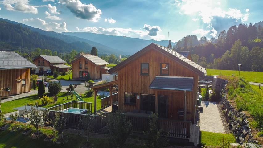 Ferienhaus für 9 Personen, mit Whirlpool und Terrasse sowie Garten und Sauna in Murau