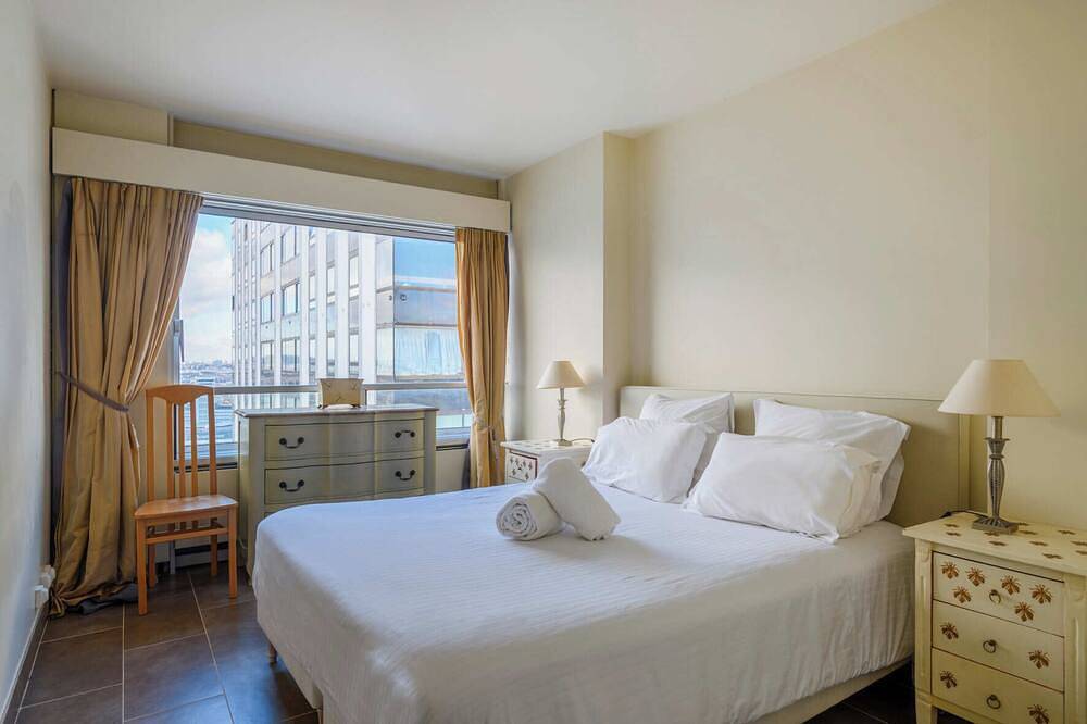 Ganze Wohnung, Paris Center Emeriau in Eiffelturm, Paris