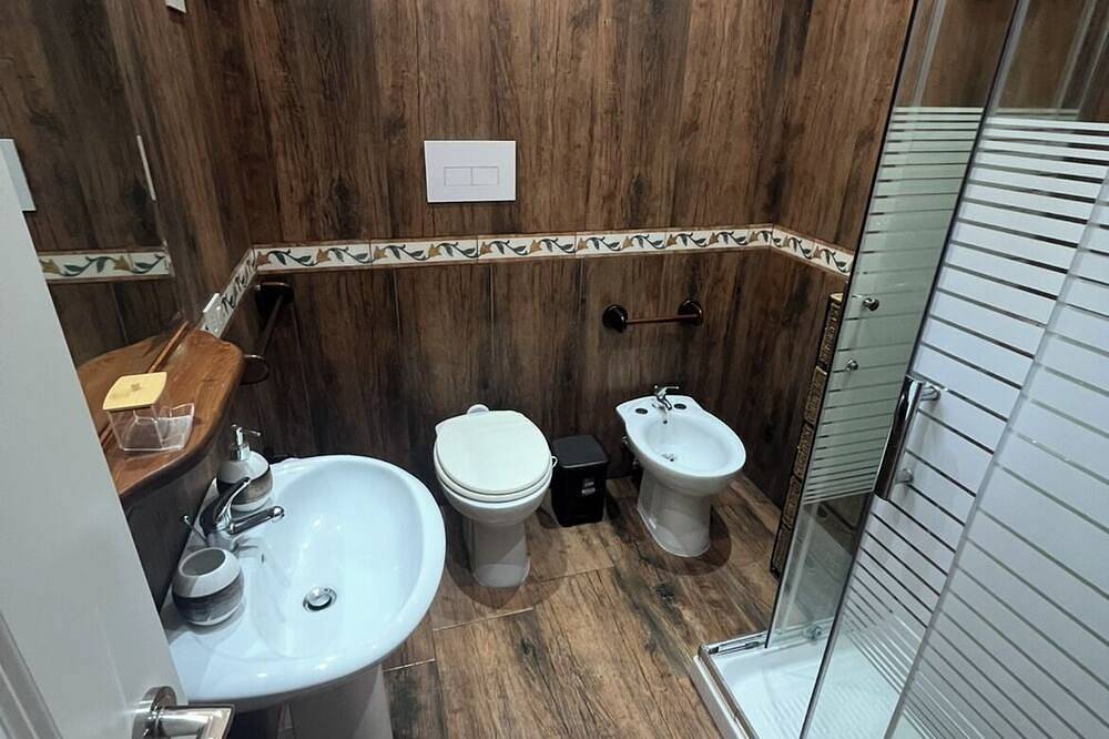 Appartement entier, Marine vacation home in Carini, Province de Palerme