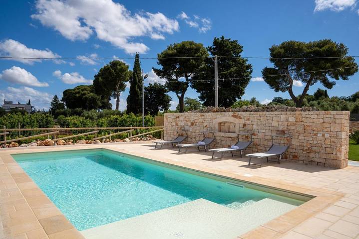 Location de vacances pour 2 personnes, avec jardin et piscine à Conversano - 2