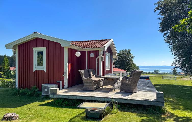 Ferienhaus für 3 Personen, mit Seeblick und Garten sowie Terrasse, kinderfreundlich - 1
