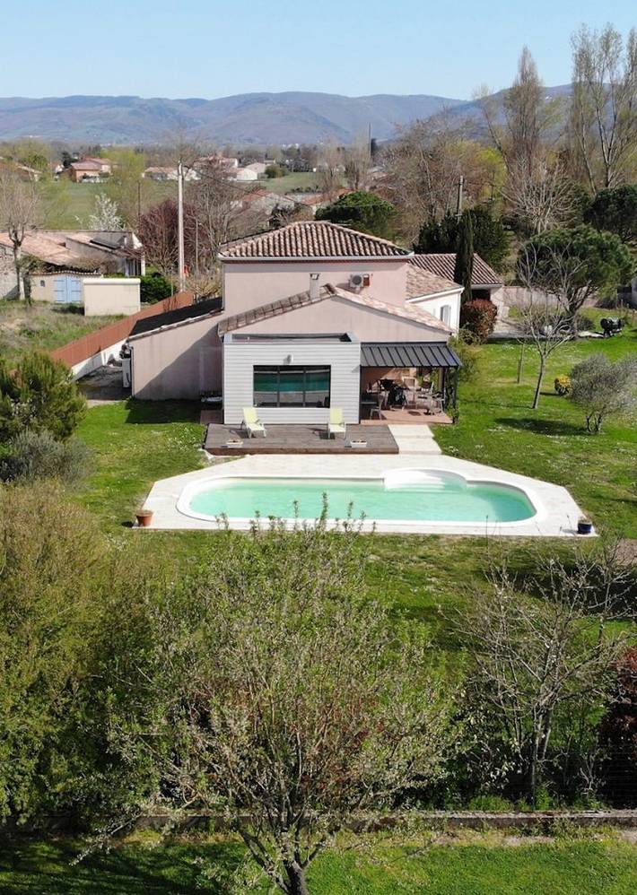 Location de vacances pour 14 personnes, avec piscine et jardin à Revel - 2