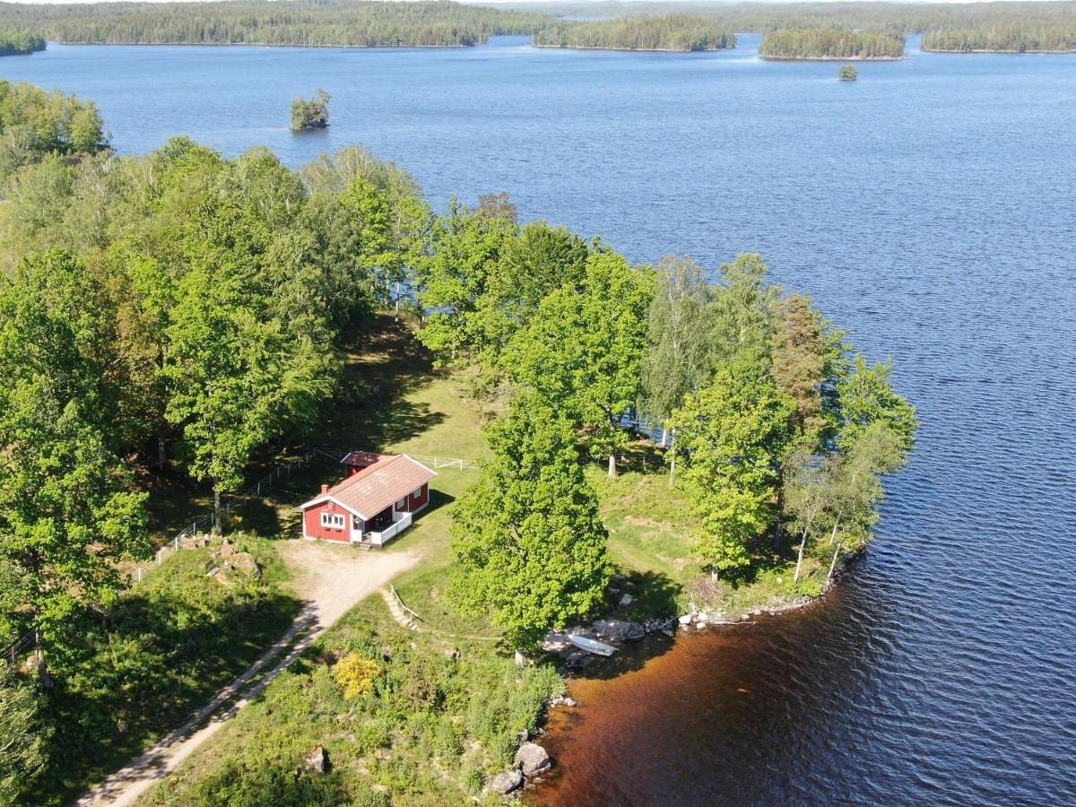 Hus för 8 Personer, med utsikt samt trädgård och sjöutsikt, med husdjur