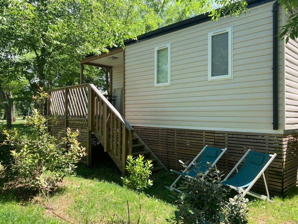 Camping 3 étoiles - ccaiiah in Labeaume, Ardèche