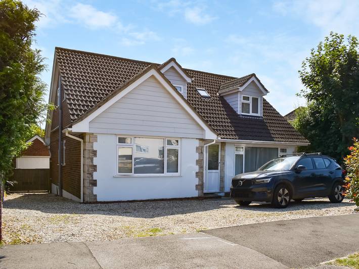 Cottage for 9 people, with Garden in Lymington