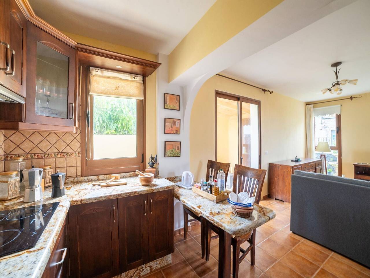 Villa in Tenerife with Pool and Sea Views in Las Huertas (Canary Islands), Buenavista del Norte
