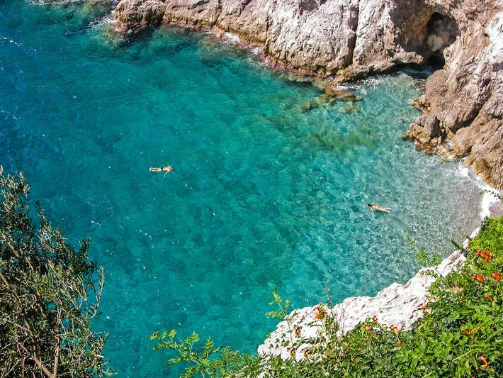Villa di lusso, piscina, accesso al mare, ampie terrazze, vista stupenda in Sorrento Coast