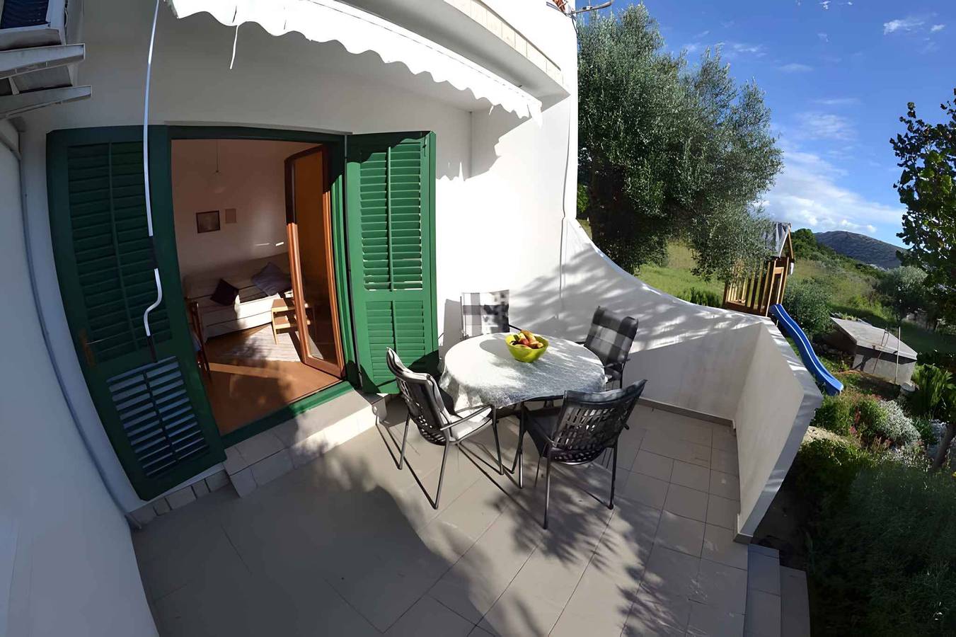 Ganze Ferienwohnung, Ferienwohnung 70 m vom Meer in Kaštel (Barbat), Barbat na Rabu