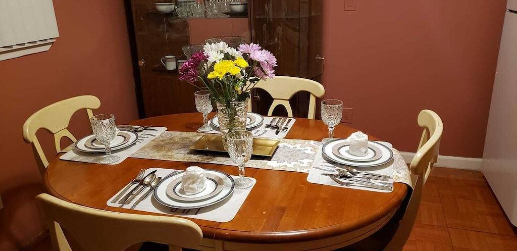 Ganze Wohnung, Relax and rejuvenate in this Hideaway Apartment close to public transportation . in Baldwin (NY), Nassau County