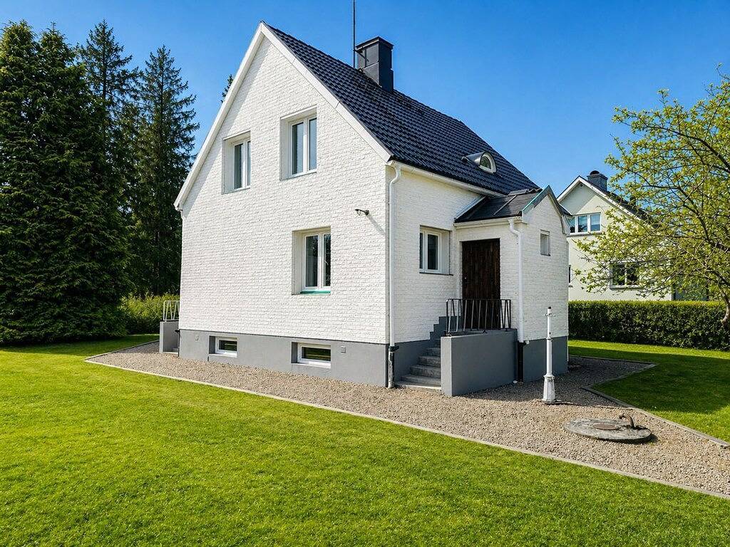 Ferienhaus in Älmhult mit Schwimmbecken in Älmhult, Kronoberg