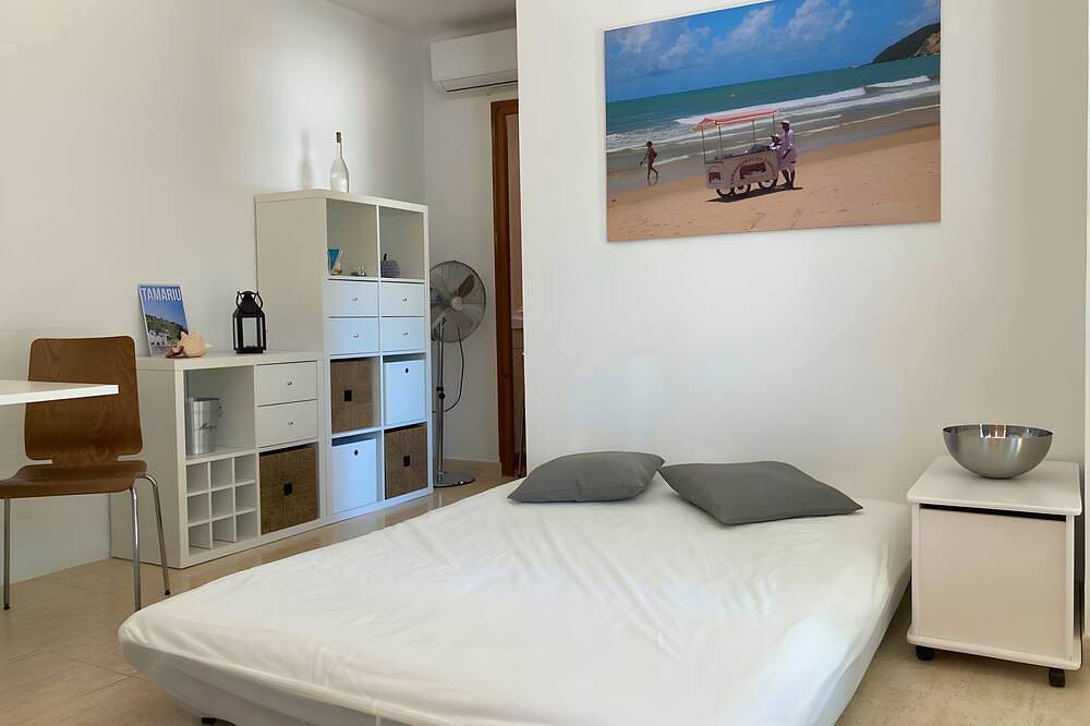 Entire apartment, Rr1. Terrace and balcony with spectacular views in Aigua Xelida, Tamariu