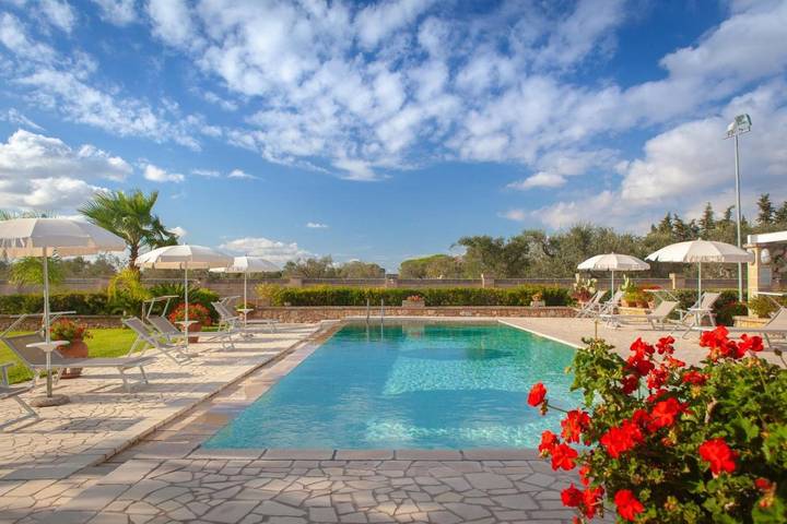 Casa vacanza per 4 persone, con Terrazza e Giardino nonché Piscina a Trepuzzi