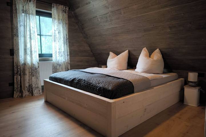 Ferienhaus für 6 Personen, mit Garten im Erzgebirge - 4