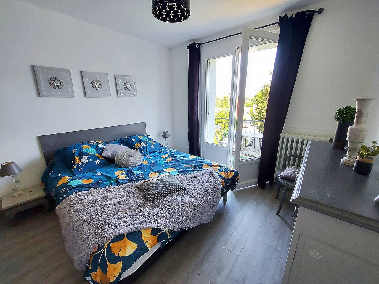 Charmante maison avec jardin, 4 chambres, proche Laval, idéale pour familles et professionnels in Courbeveille, Mayenne