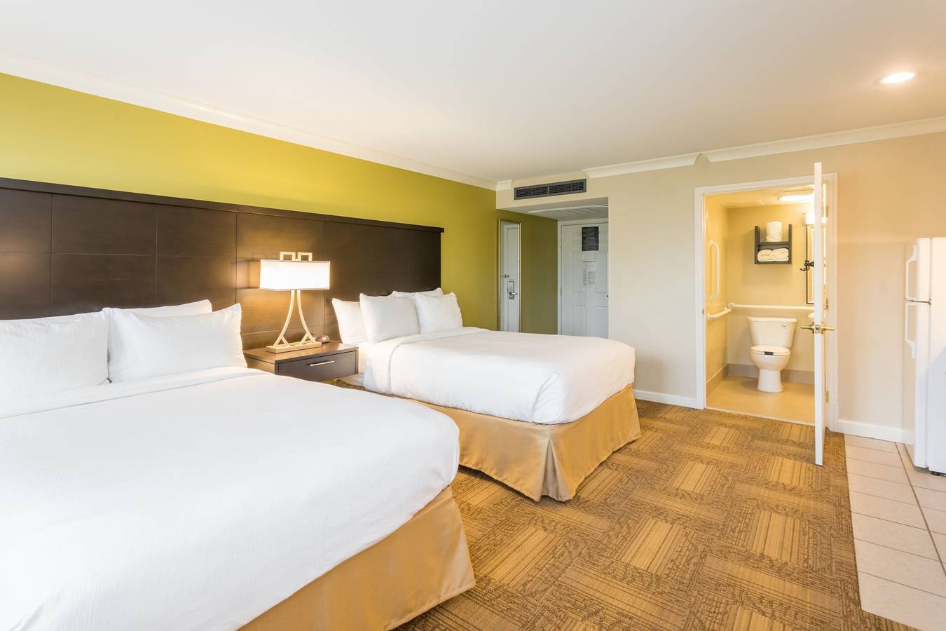 Ganzes Studio, Staybridge Savannah Historic District in Savannah, Chatham County