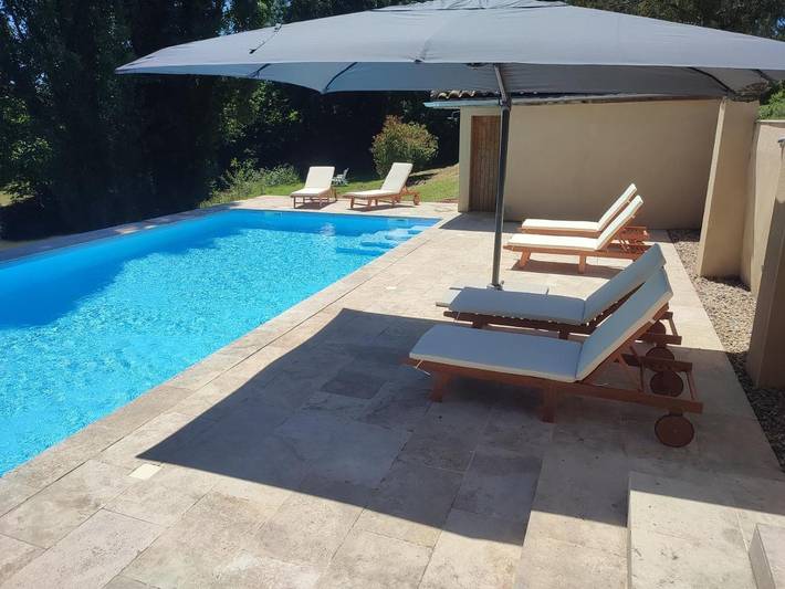 Location de vacances pour 2 personnes, avec jardin et terrasse ainsi que jacuzzi et piscine à Monestier - 2