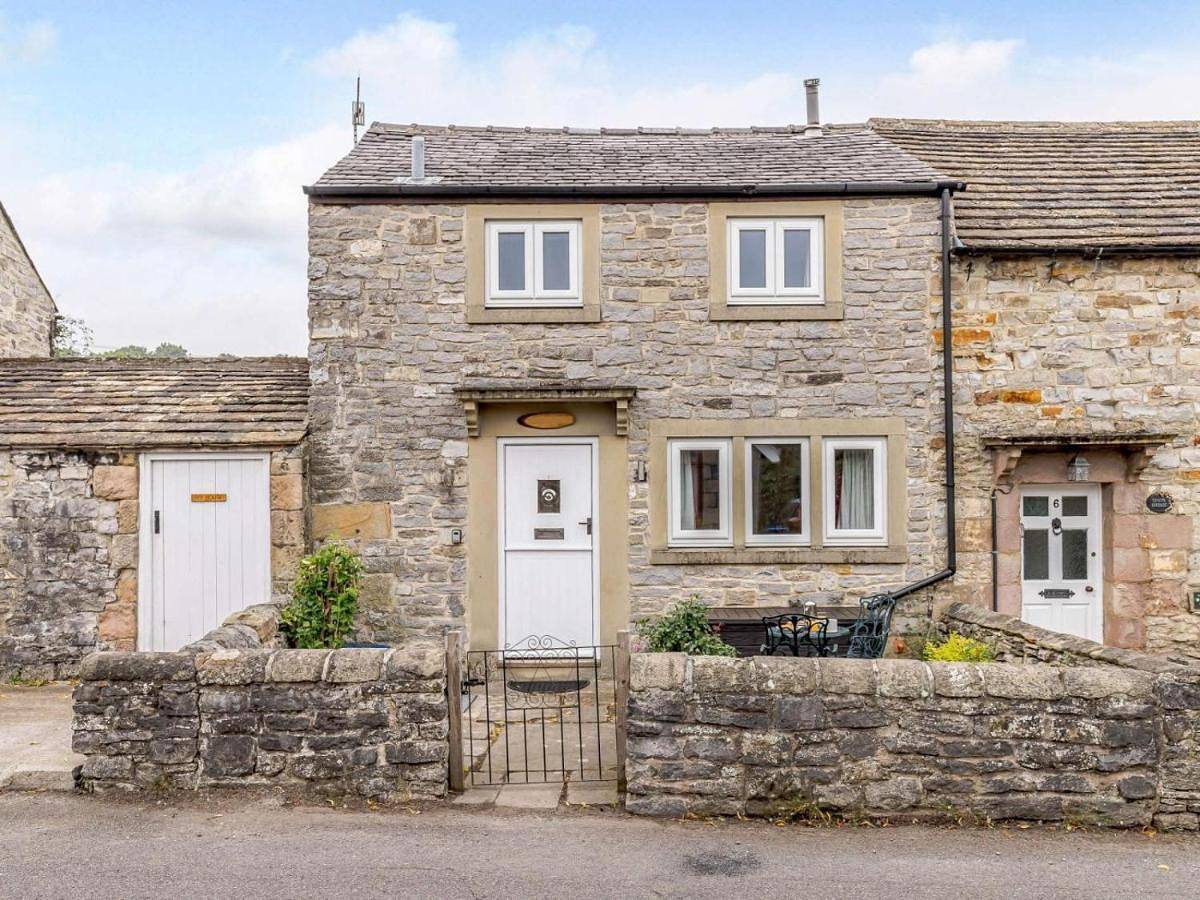 2 Bed in Bakewell oc-85314 in Ashford in the Water, Derbyshire