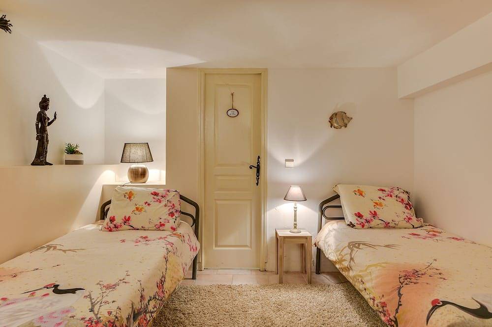 Luxury, complete tranquility and 15 minutes from the beach and Cannes in Mouans-Sartoux, Cannes region