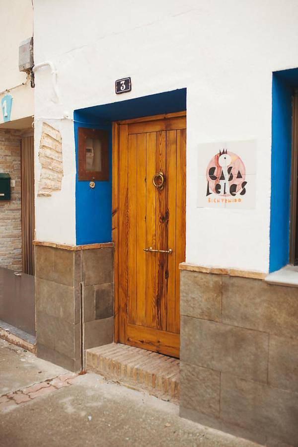 Casa rural para 12 personas, con jacuzzi además de sauna y jardín, Se admiten mascotas en Campo de Belchite - 2
