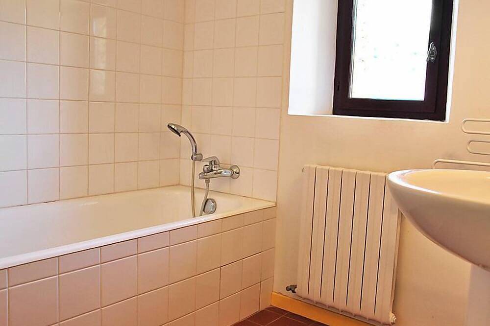 Les Geais by Interhome in Saint-Saturnin-lès-Apt, Parc naturel régional du Luberon