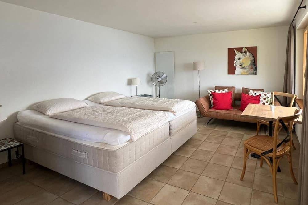 Ganze Wohnung, Casa Elisabetta in Gordola, Tessiner Alpen