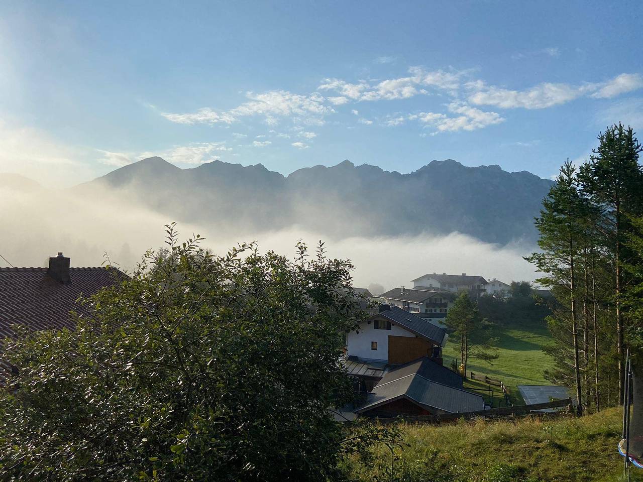 Ganze Ferienwohnung, Ferienwohnung/1 Schlafraum/Dusche und Bad, Wc in Wallgau, Walchensee