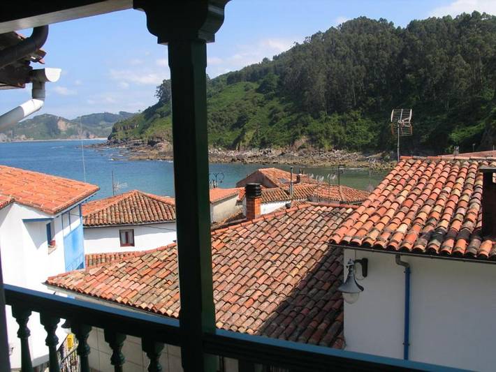 Location de vacances pour 4 personnes, avec Balcon ainsi que Terrasse et Vue dans Tazones