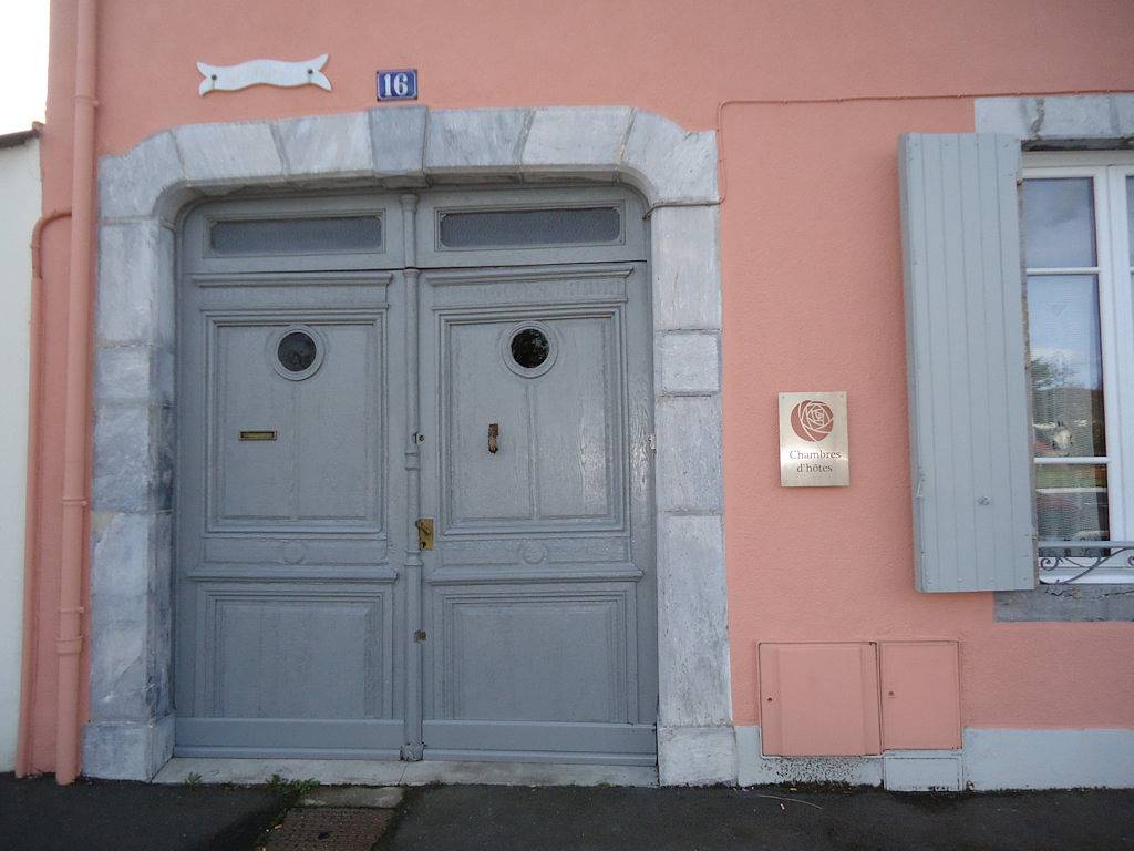 La Roseraie - Albertine in Bagnères-de-Bigorre, Hautes-Pyrénées