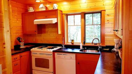 Holiday Home for 6 People in Willamette Valley, McKenzie River, Photo 2