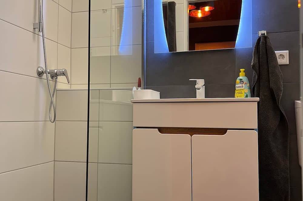 Ganze Wohnung, Ferienwohnung fichtel.flat - Appartement/Fewo, Dusche, Wc, 1 Schlafraum in Mehlmeisel, Landkreis Bayreuth