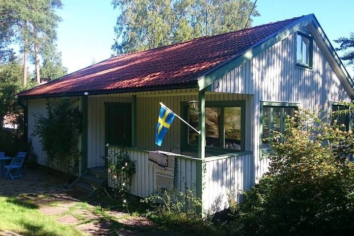 Charming house with oceanview on island close to Stockholm in Nacka, Stockholmer Schärengarten