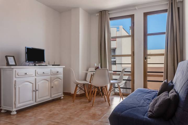 Apartamento inteiro, Apartamento Pizarro 2B no centro in Puerto de Corralejo, La Oliva