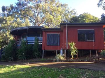 Cottage for 9 People in Monbulk, Shire of Yarra Ranges, Photo 1